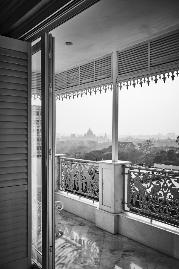The Glenburn Penthouse Hotel Kolkata Exterior photo