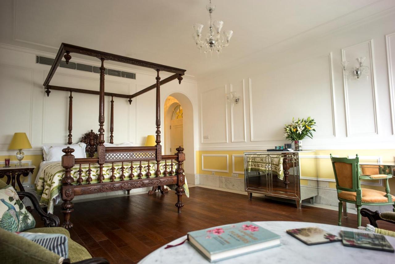 The Glenburn Penthouse Hotel Kolkata Exterior photo